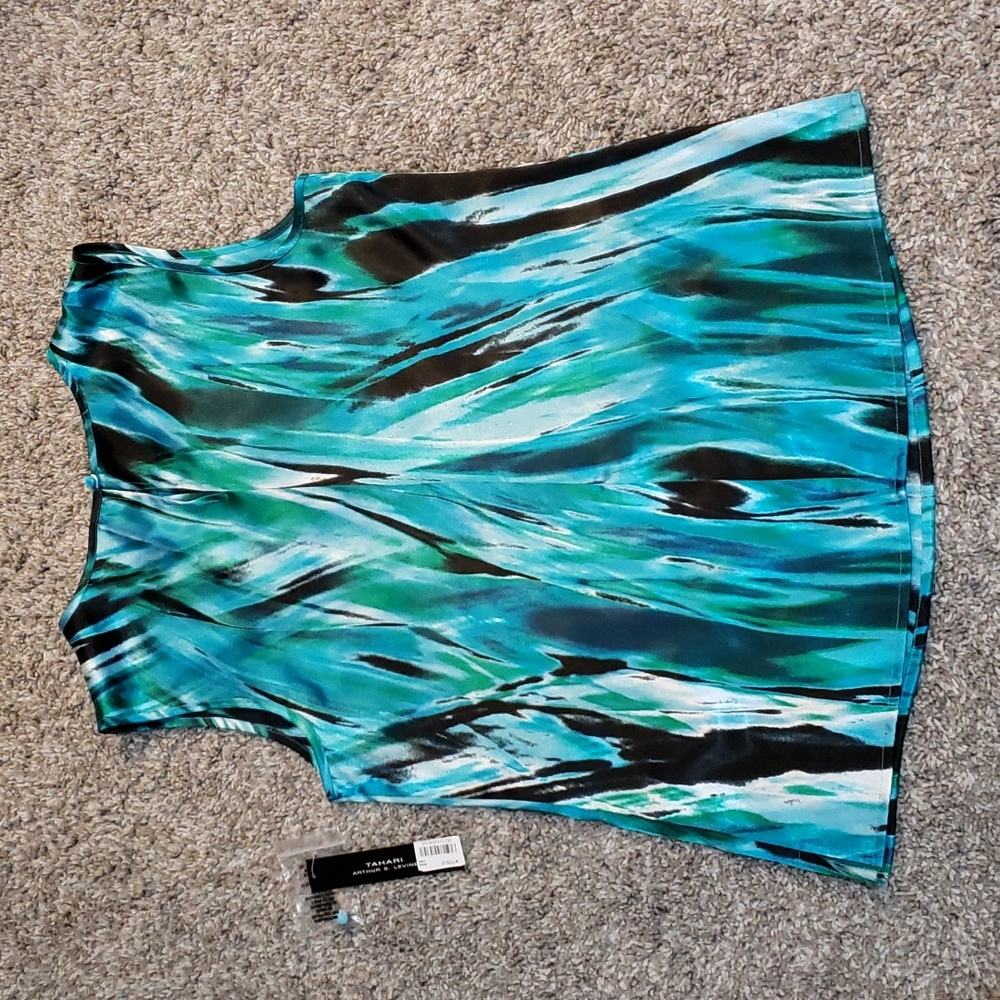 TAHARI Tank - Picture 3 of 5
